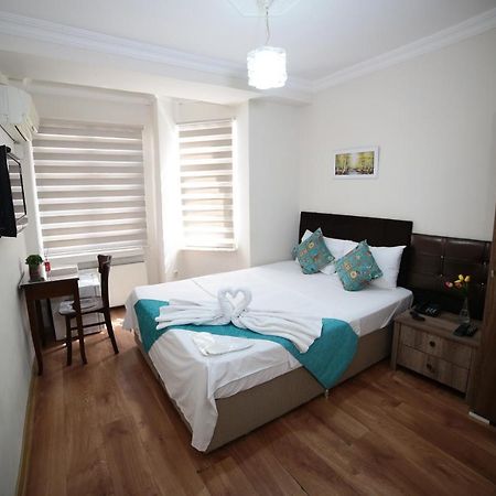Taksim Hotel Istanboel Buitenkant foto