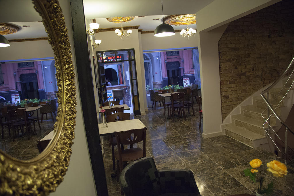 Taksim Hotel Istanboel Buitenkant foto